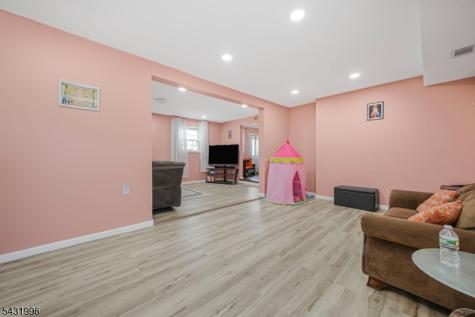 292 Summerhill Road East Brunswick NJ 08816
