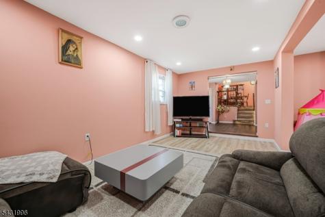 292 Summerhill Road East Brunswick NJ 08816
