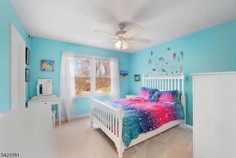 14 Fiddlers Way Lafayette NJ 07848