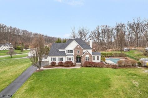14 Fiddlers Way Lafayette NJ 07848