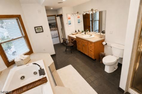 4 Davenport Road Rockaway NJ 07435