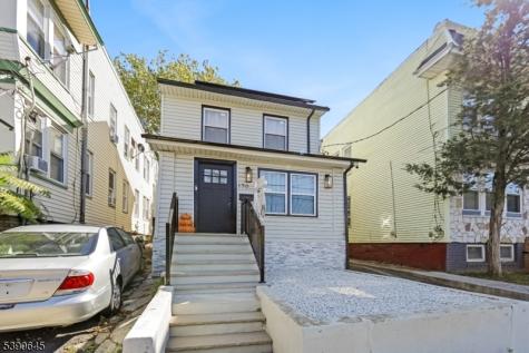 170 Clinton Place Newark NJ 07112