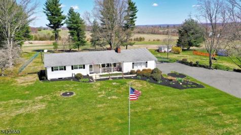 106 Boss Road East Amwell NJ 08559