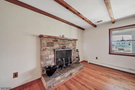 106 Boss Road East Amwell NJ 08559