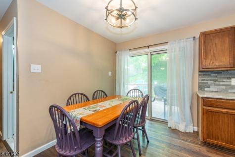 5 Valley Drive W Vernon NJ 07418