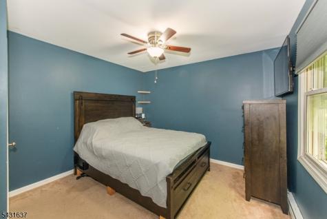 5 Valley Drive W Vernon NJ 07418