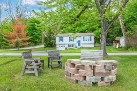 5 Valley Drive W Vernon NJ 07418