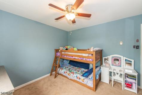 5 Valley Drive W Vernon NJ 07418