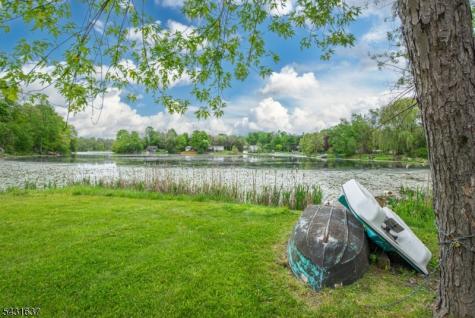 5 Valley Drive W Vernon NJ 07418