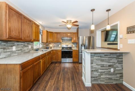 5 Valley Drive W Vernon NJ 07418