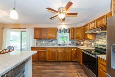5 Valley Drive W Vernon NJ 07418