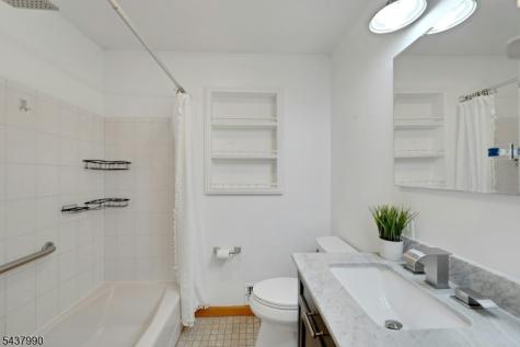 451 Chestnut Street Nutley NJ 07110