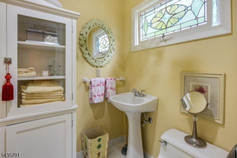 11 Kingsley Road Ringwood NJ 07456
