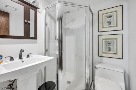 11 Kingsley Road Ringwood NJ 07456