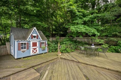 11 Kingsley Road Ringwood NJ 07456
