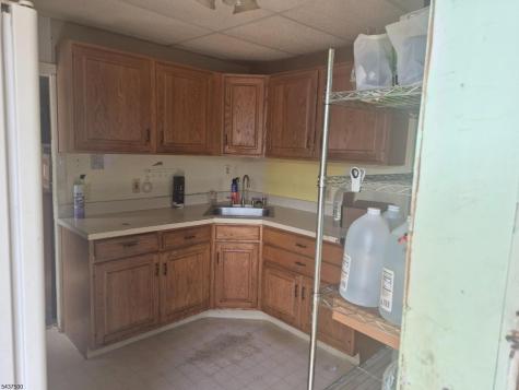 215 W. Washington Avenue Washington NJ 07882