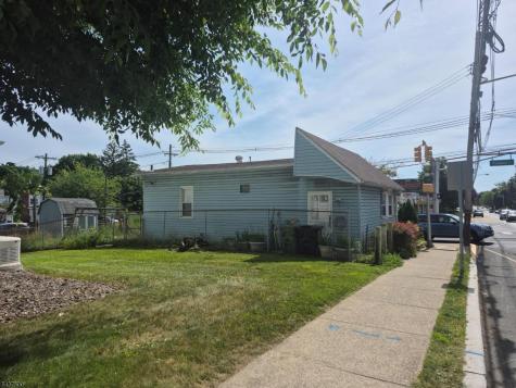 215 W. Washington Avenue Washington NJ 07882