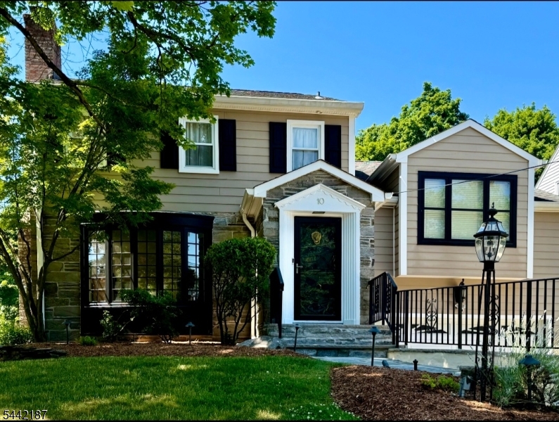 10 Fairway Avenue West Orange NJ 07052