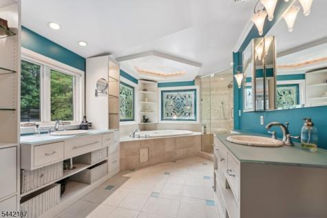 10 Fairway Avenue West Orange NJ 07052