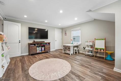10 Fairway Avenue West Orange NJ 07052