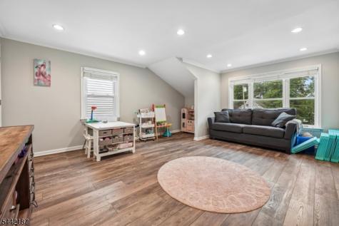 10 Fairway Avenue West Orange NJ 07052