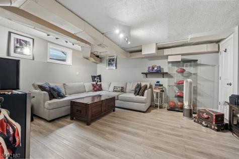 10 Fairway Avenue West Orange NJ 07052