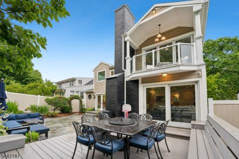 10 Fairway Avenue West Orange NJ 07052