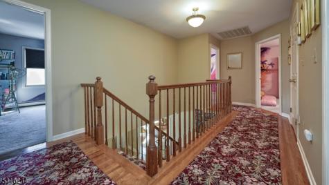 6 Brentwood Court Wayne NJ 07470