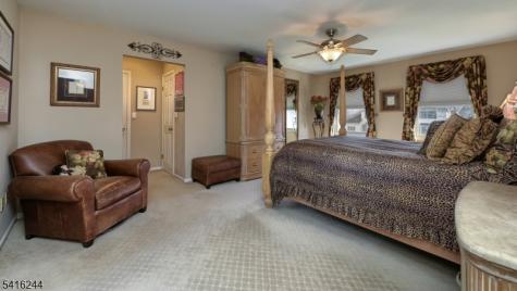 6 Brentwood Court Wayne NJ 07470