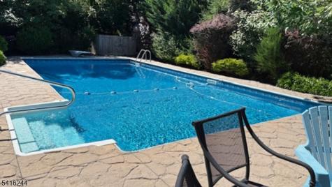 6 Brentwood Court Wayne NJ 07470