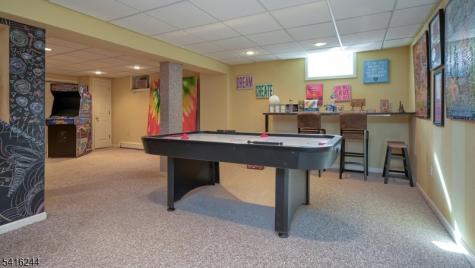 6 Brentwood Court Wayne NJ 07470