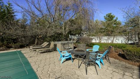 6 Brentwood Court Wayne NJ 07470
