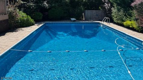 6 Brentwood Court Wayne NJ 07470