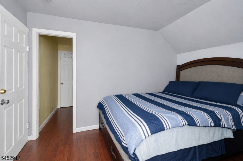 90 Manchester Avenue Paterson NJ 07502