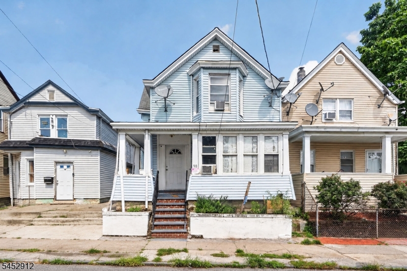90 Manchester Avenue Paterson NJ 07502