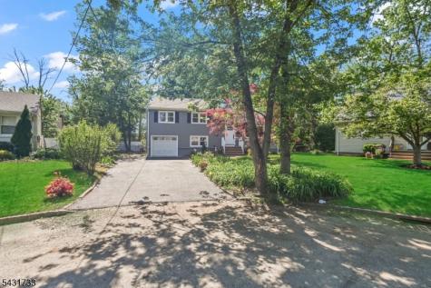 1585 Saint Ann Street Scotch Plains NJ 07076