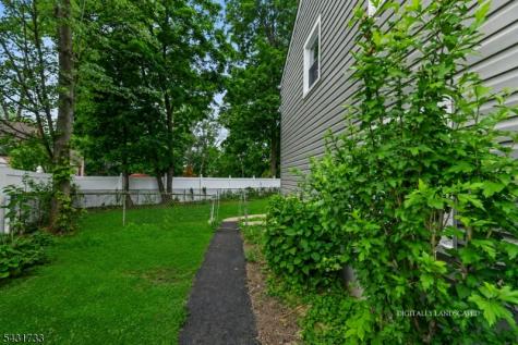 1585 Saint Ann Street Scotch Plains NJ 07076