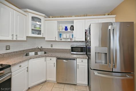 39 Niagara Street Dumont NJ 07628