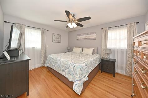 39 Niagara Street Dumont NJ 07628