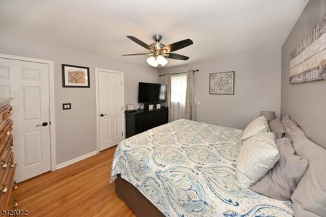 39 Niagara Street Dumont NJ 07628