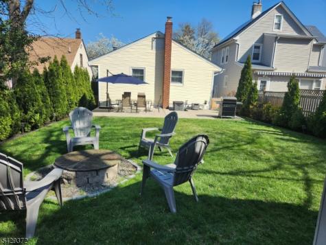 39 Niagara Street Dumont NJ 07628