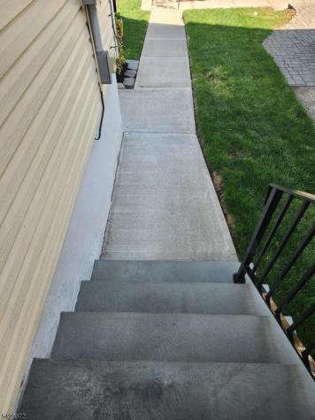 39 Niagara Street Dumont NJ 07628