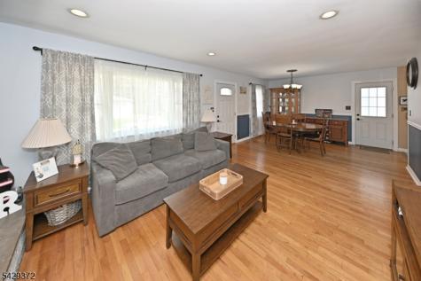 39 Niagara Street Dumont NJ 07628