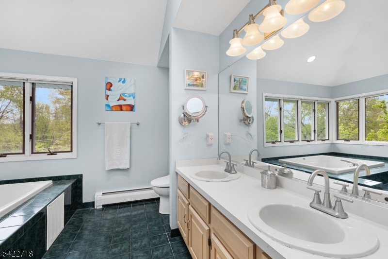 4 Chadwick Court Denville NJ 07834