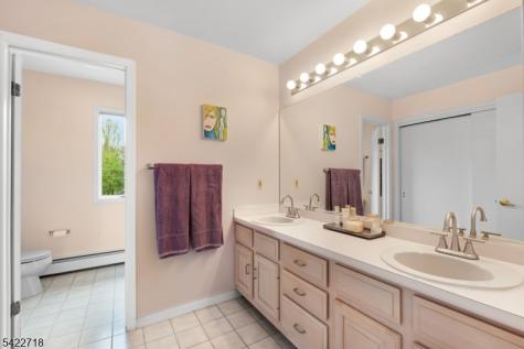 4 Chadwick Court Denville NJ 07834