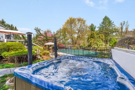 4 Chadwick Court Denville NJ 07834