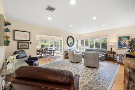 4 Chadwick Court Denville NJ 07834