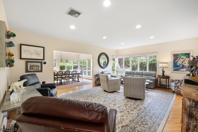 4 Chadwick Court Denville NJ 07834