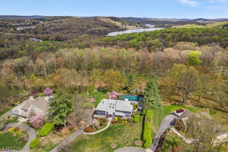 4 Chadwick Court Denville NJ 07834