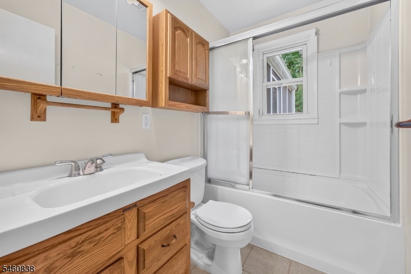 28 Harry Road Bridgewater NJ 08807